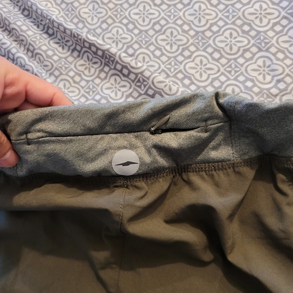 Avia Green Double Layer Shorts - Picture 5 of 5